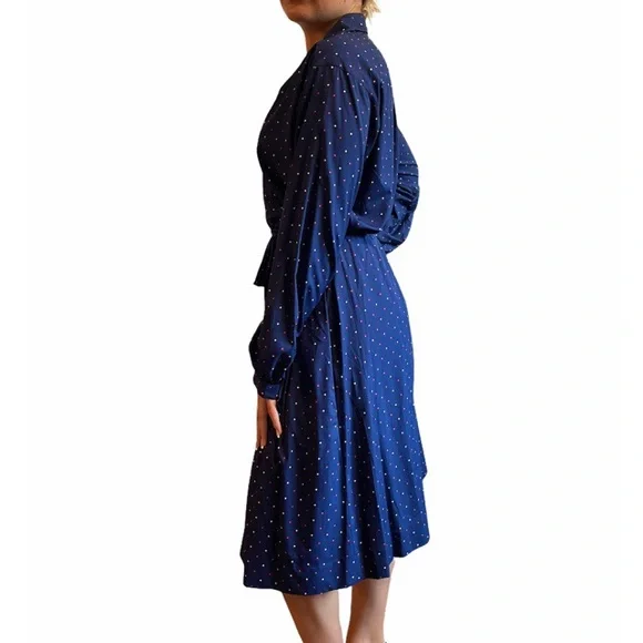 70’s Vintage Halston Navy Polka Dot Skirt Suit Set - Picture 3 of 11